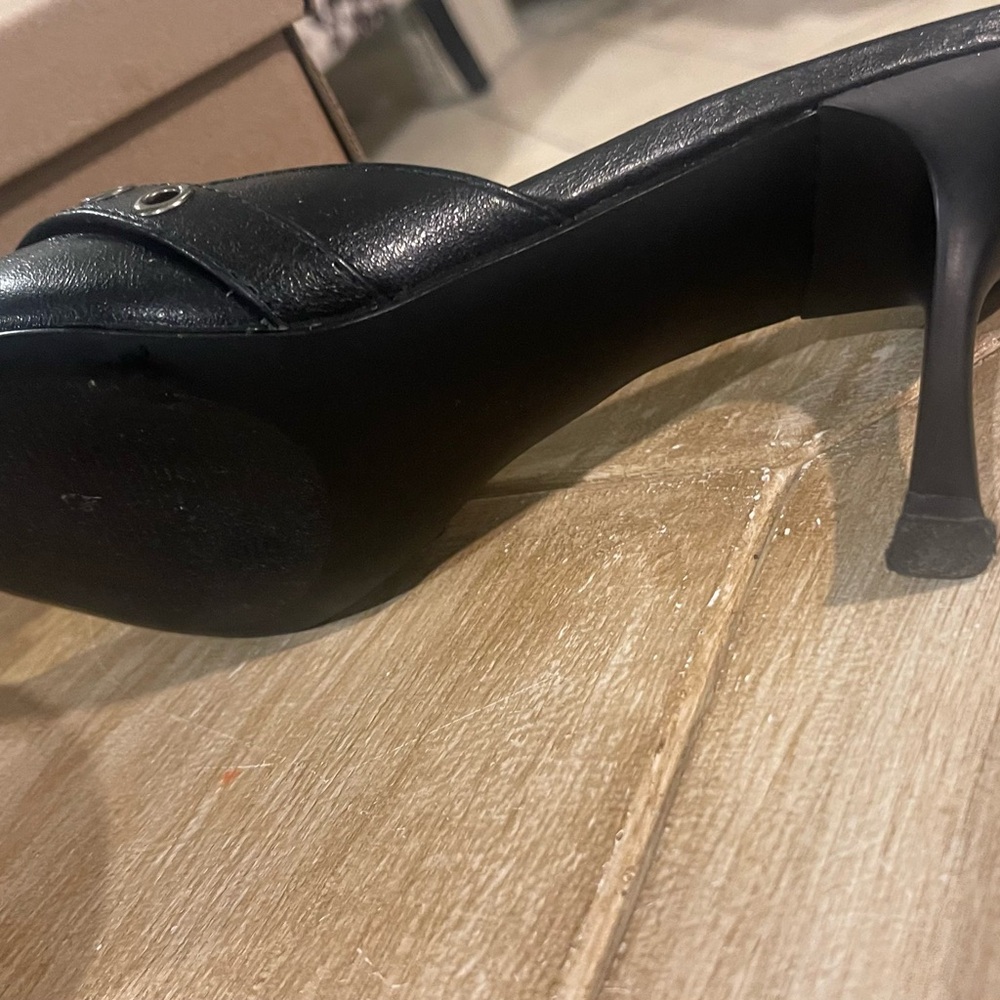 Steve Madden is Women’s Sleek Black pointed Toe kitten heel pump size 10 - Picture 4 of 8